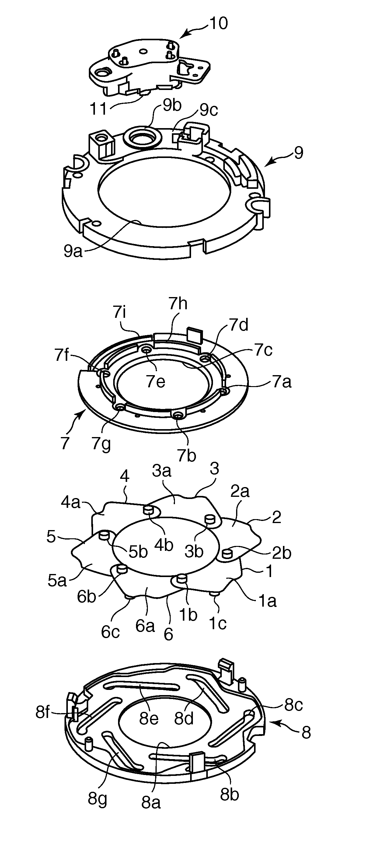 Light amount adjustment apparatus having plurality of plate-like light-shielding blade members and method of manufacturing the light-shielding blade members