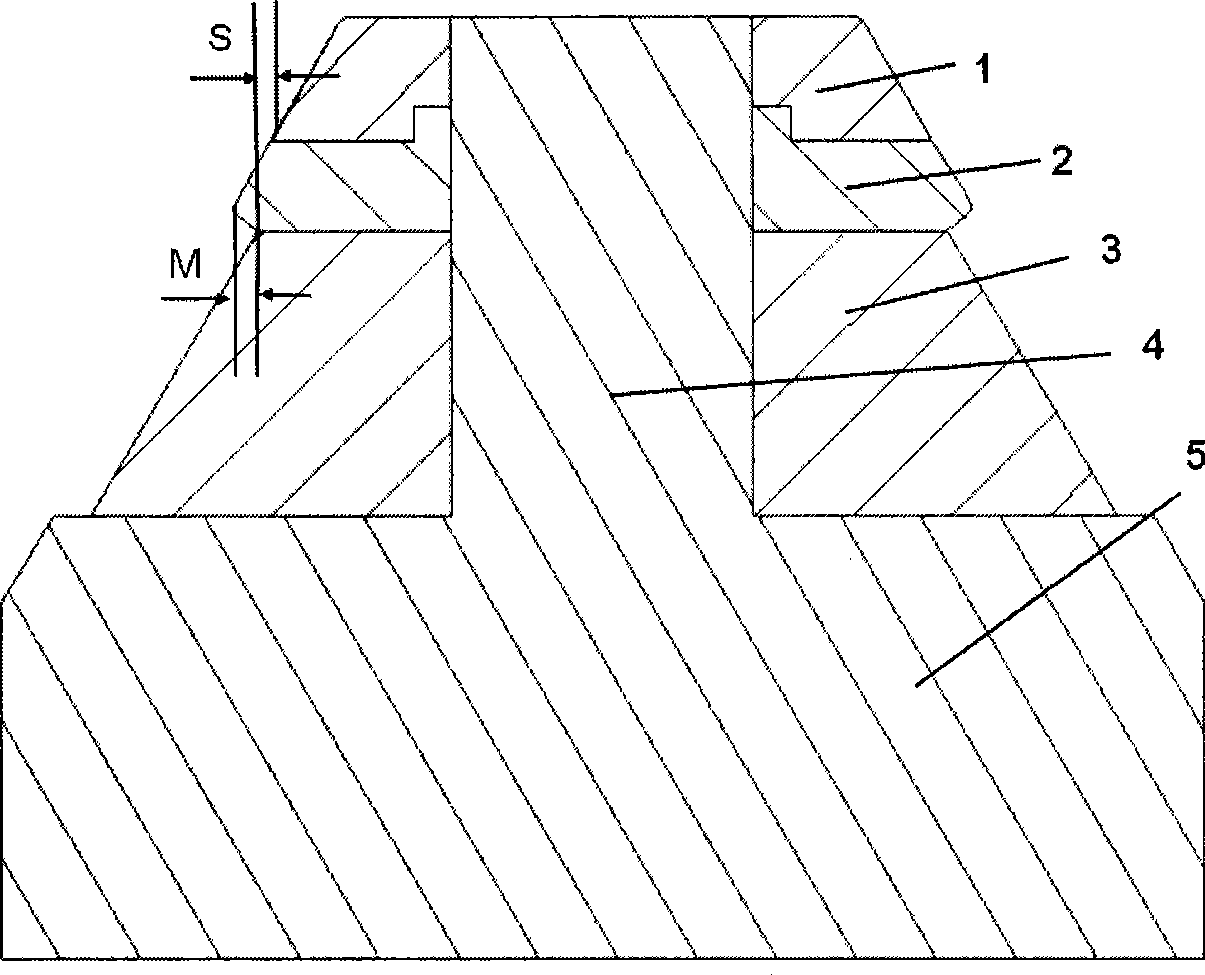 Spin forming mandrel with transversal inner rib component