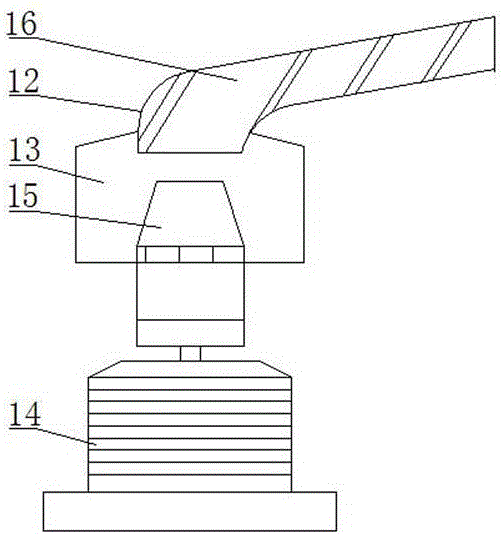 Continuous efficient cutting device for refractory bricks