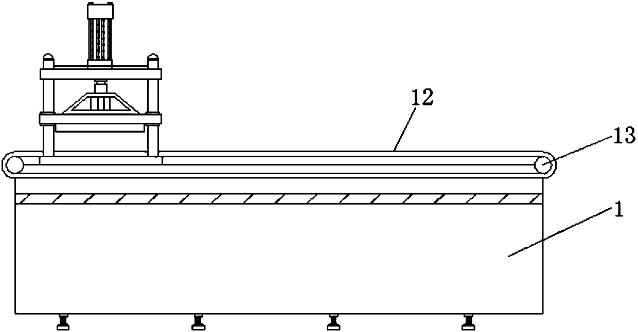 Energy-saving hot pressing device improving specification of formed workpiece