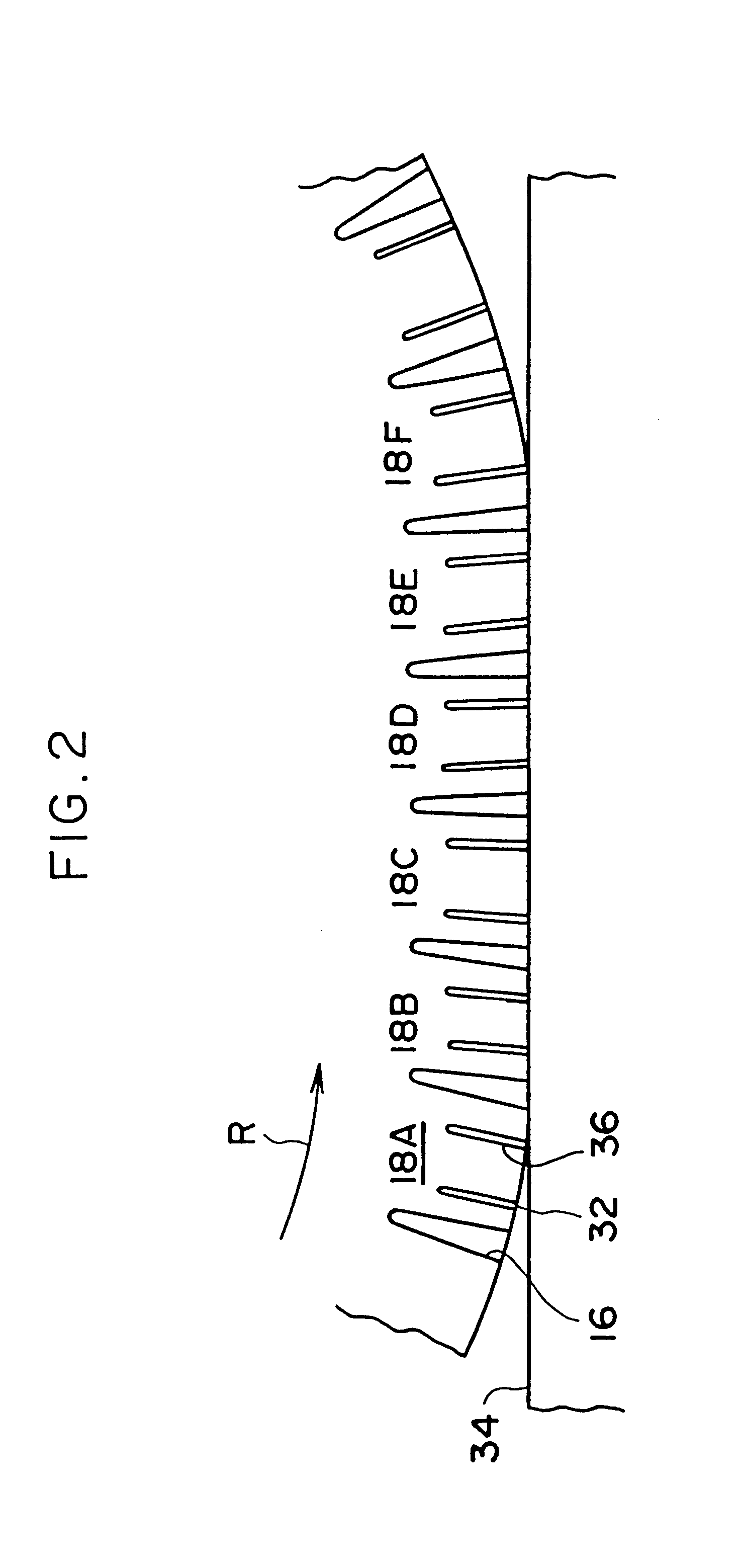 Pneumatic tire including sipes