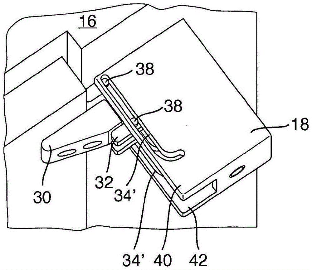 Retracting device