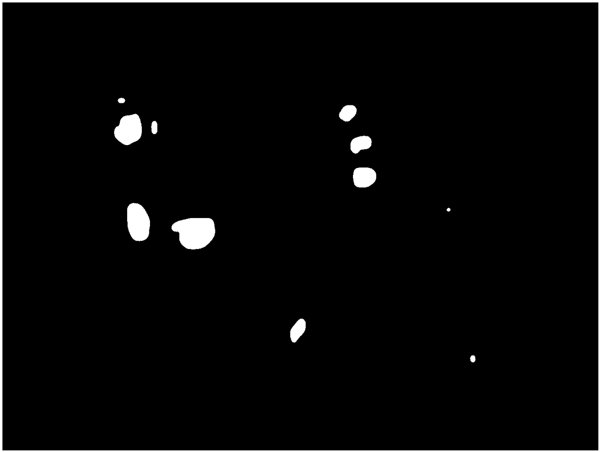 Target block fusion based moving target detection method