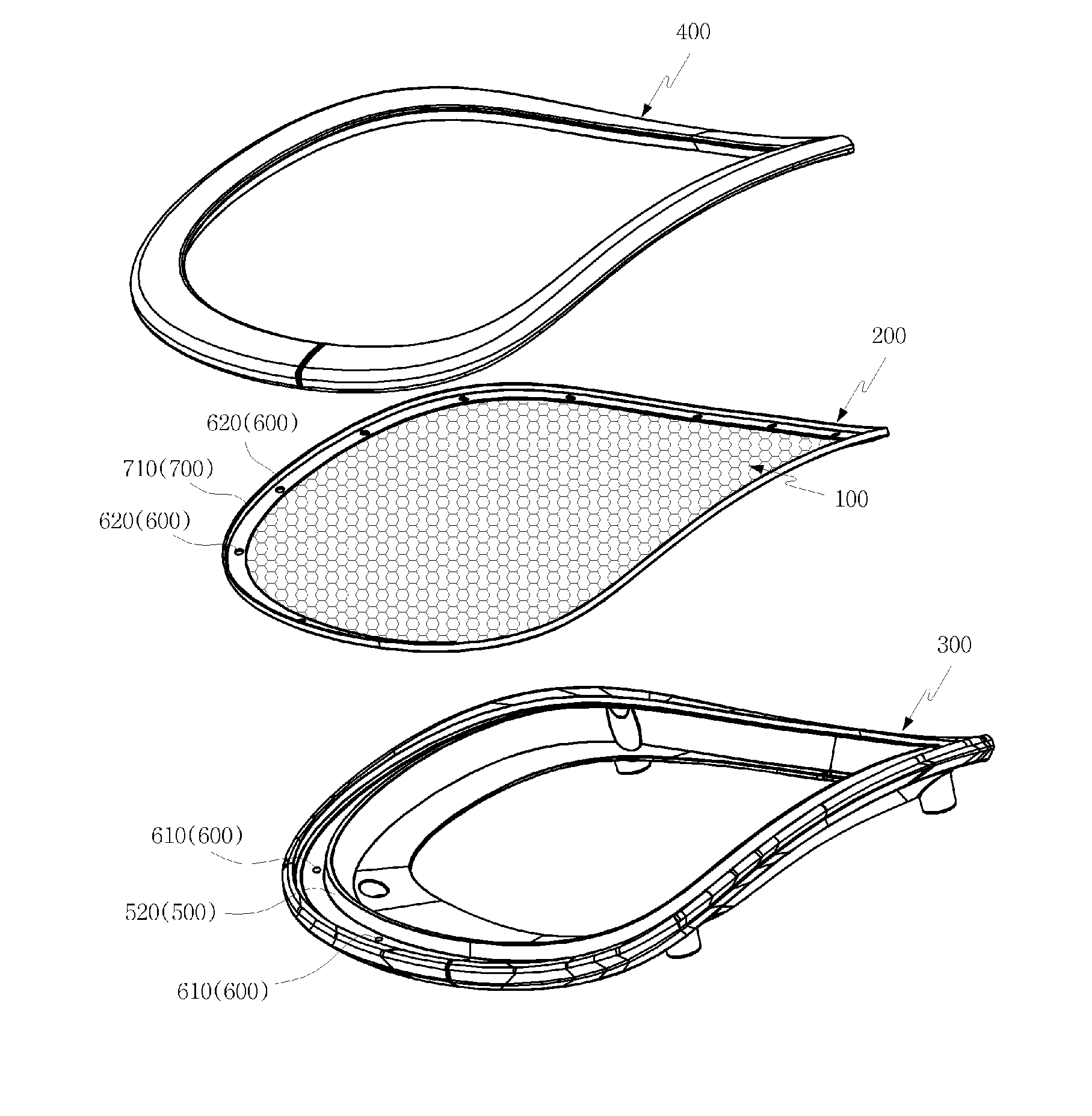 Assembly of mesh cushion in a mesh chair and assembling method thereof