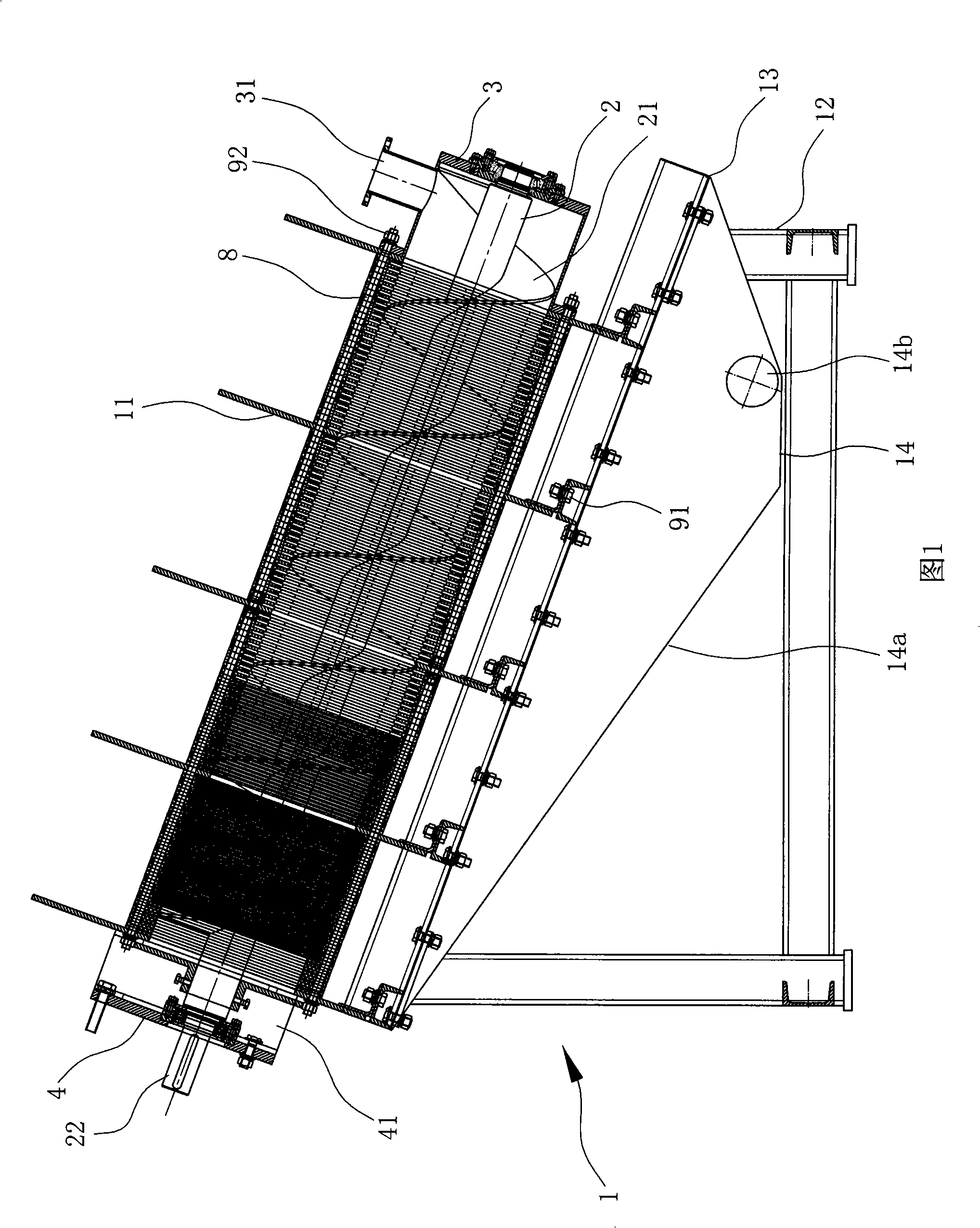 Spiral squeezing type sludge dewatering equipment