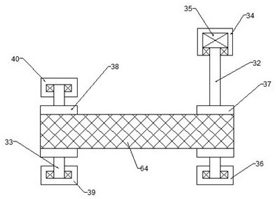 Smashing device for separating bottle cap and bottle body of recycled mineral water bottle