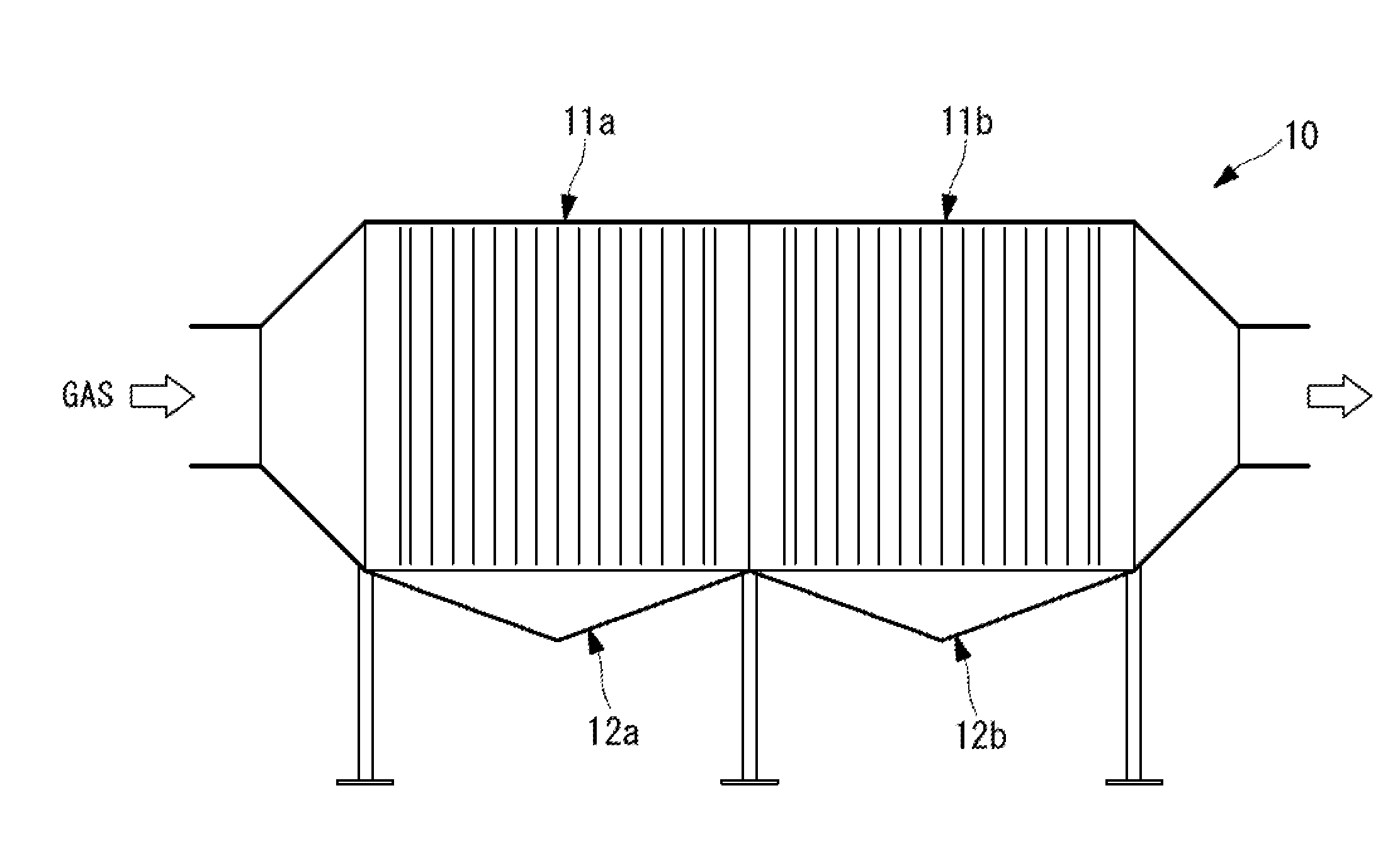 Electrostatic precipitator, charge control program for electrostatic precipitator, and charge control method for electrostatic precipitator