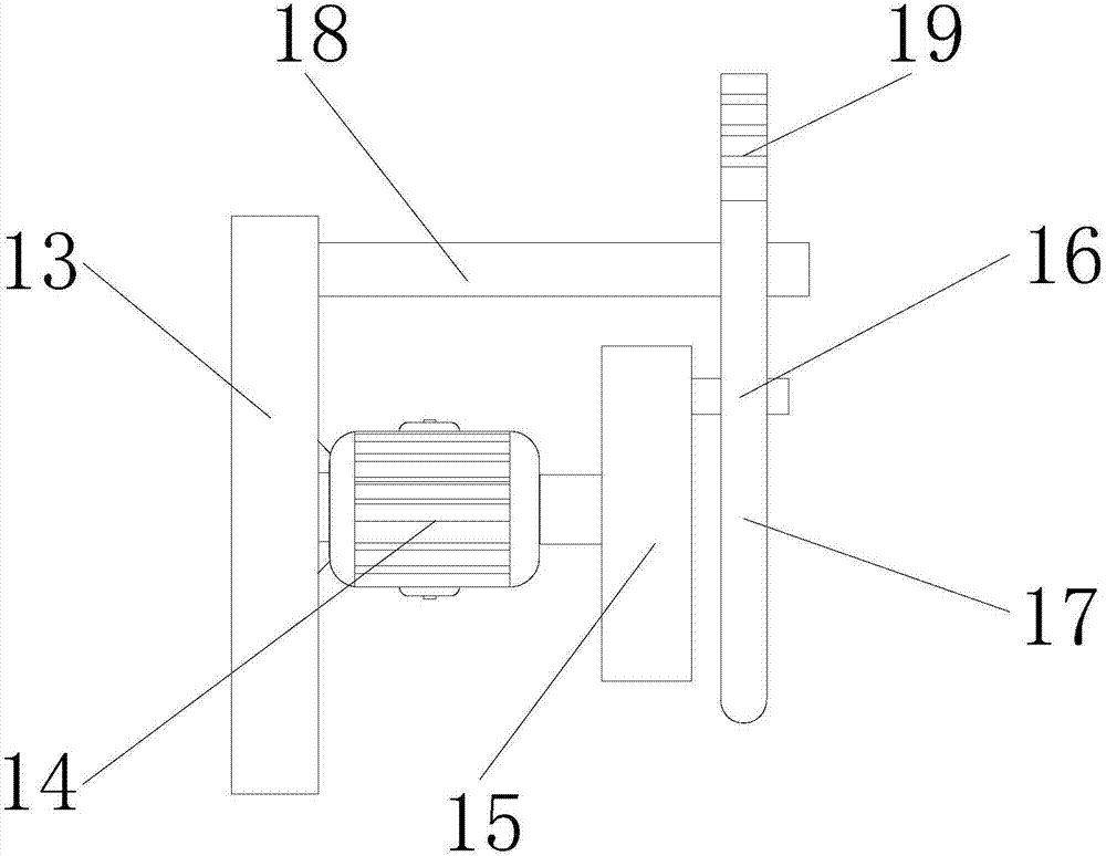 Textile dust extraction device