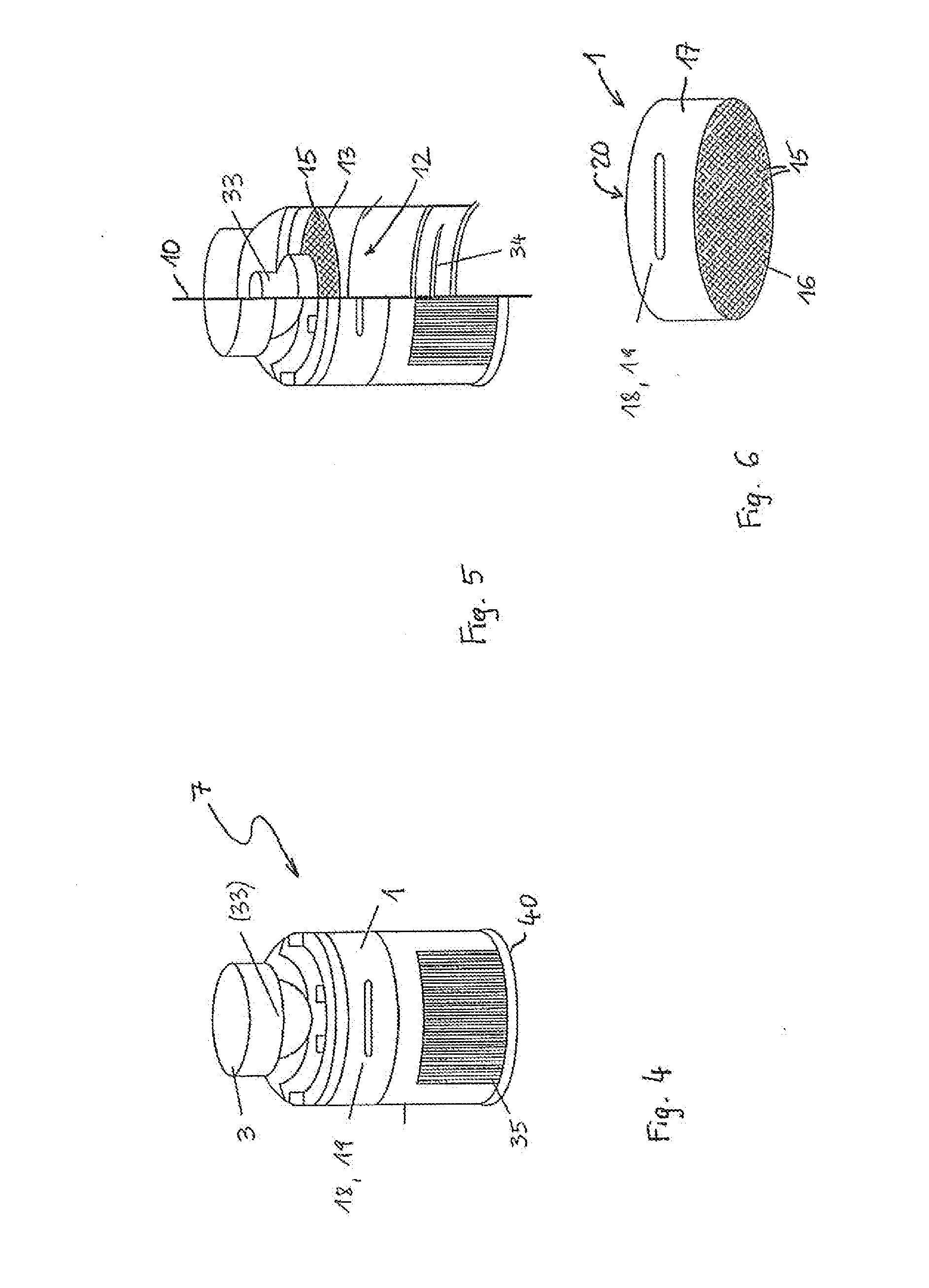 Closure cap for mounting on a liquid container