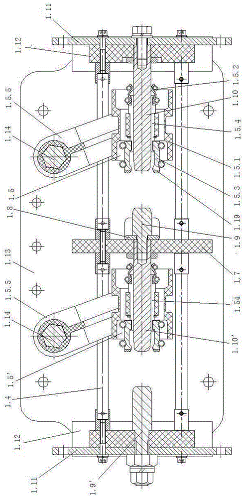 A grounding switch with grounding operating mechanism