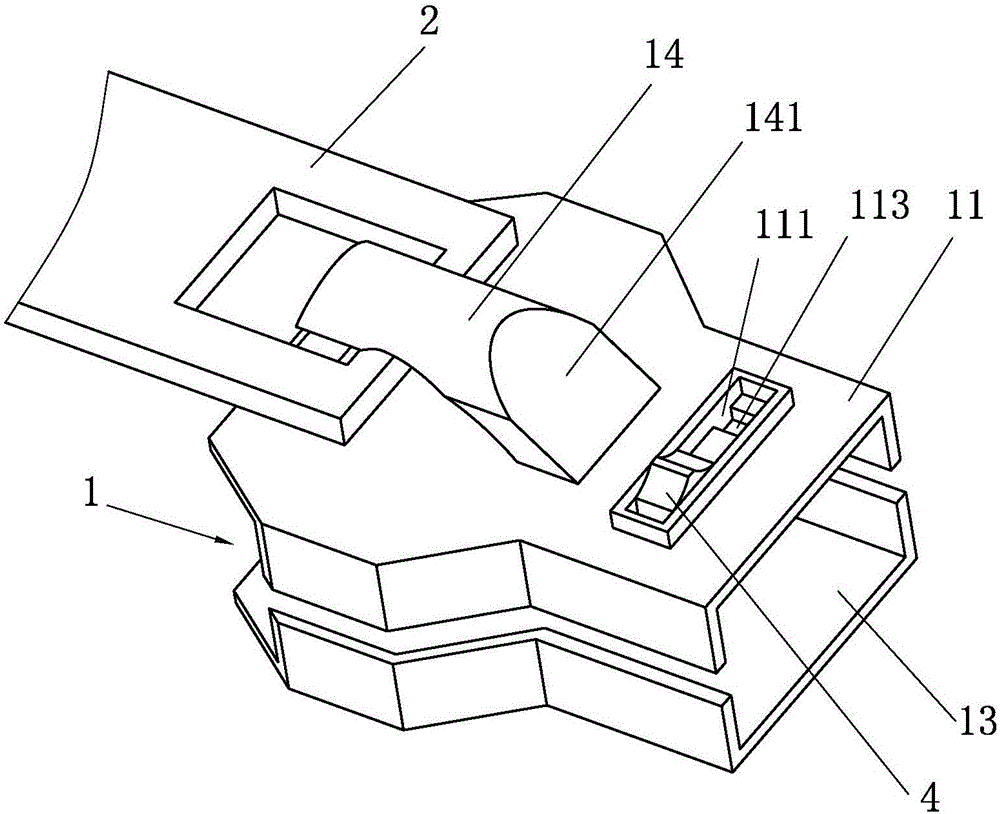 Zipper puller with independent locking mechanism