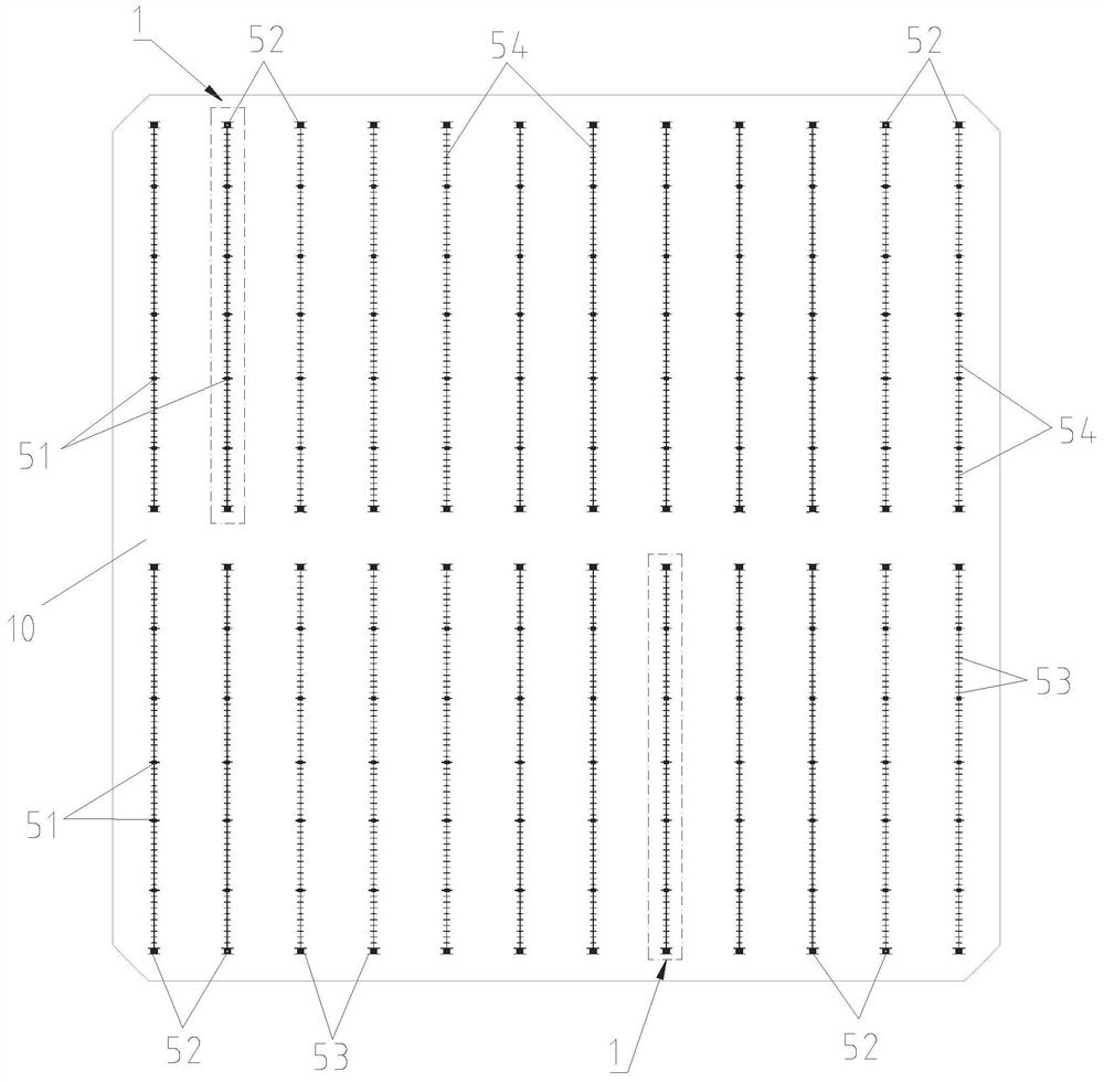 Front pattern structure of solar cell suitable for step-by-step printing and solar cell