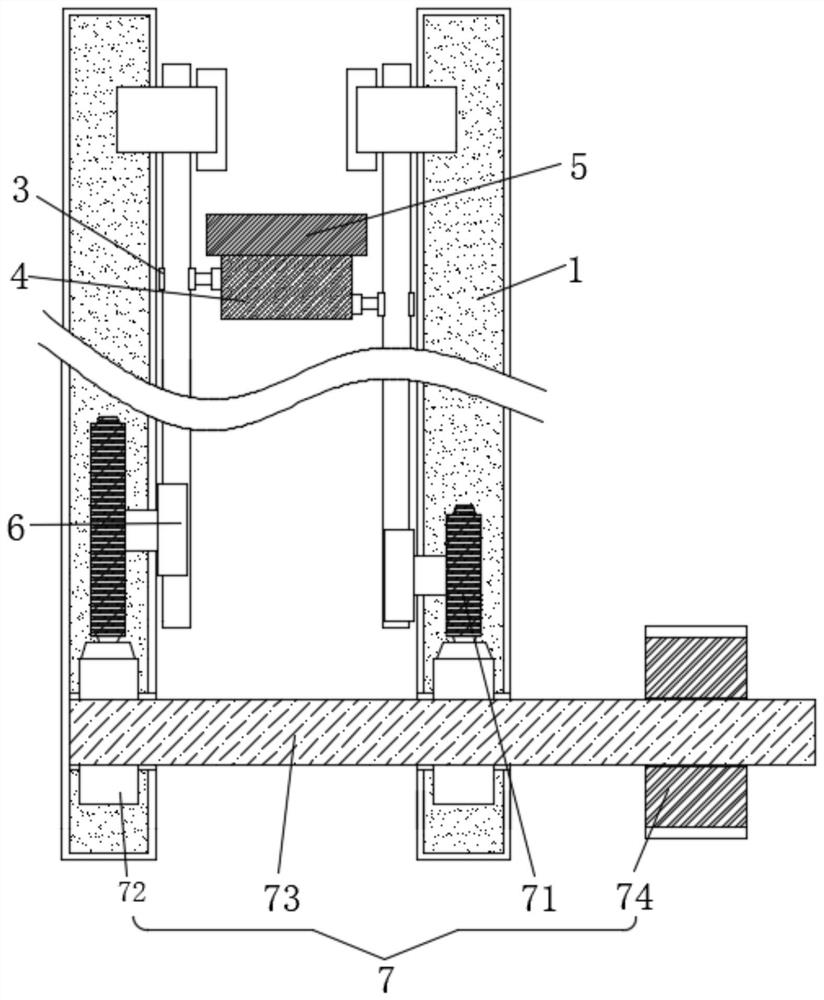 Automatic marking sealing device with high space utilization rate