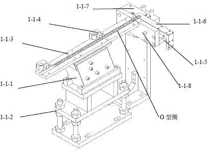 Automatic assembly device and method of O-type sealing ring