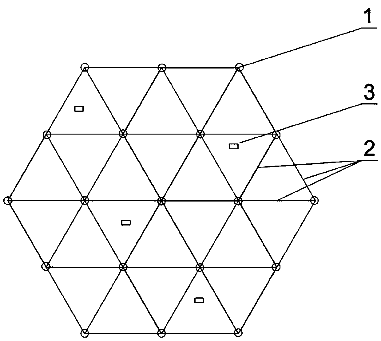 Three-dimensional maze for macaque monkeys