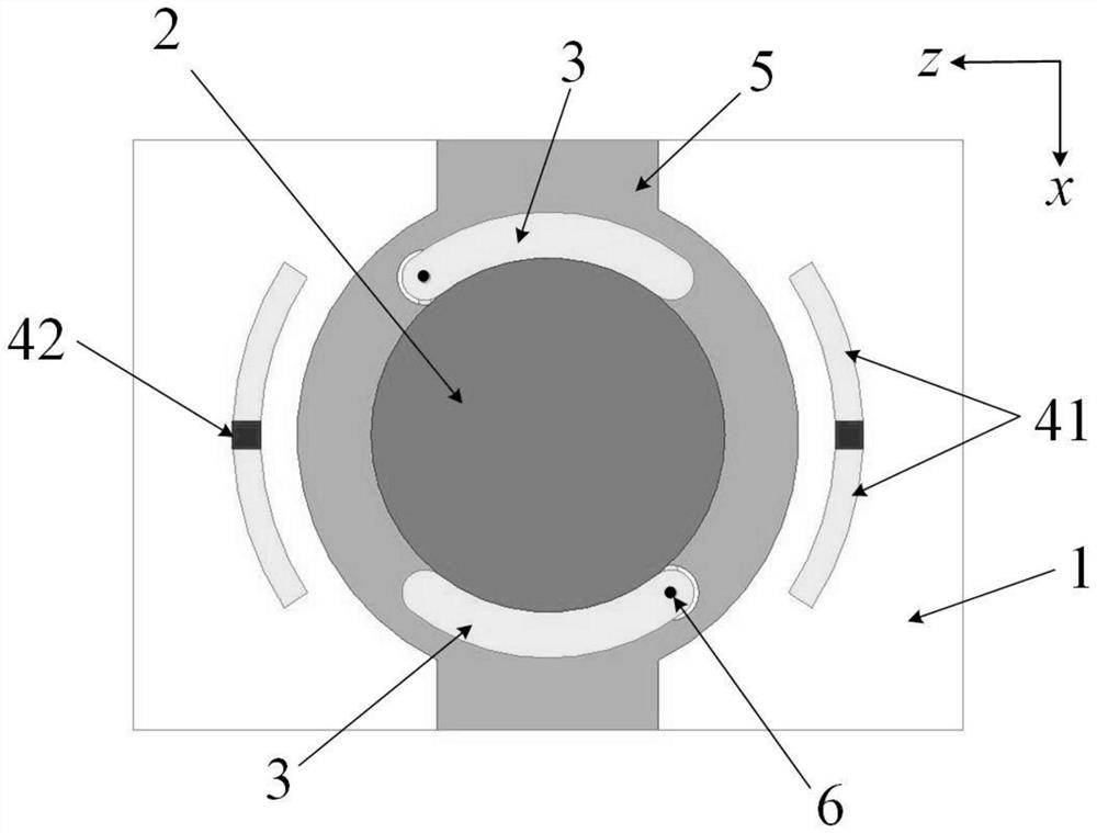 Directional diagram reconfigurable antenna based on switchable director