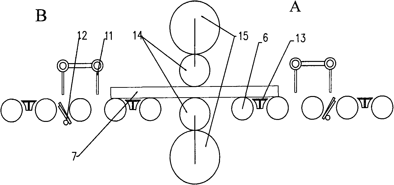 Device and method for detecting and controlling tilting buckle head of band steel in rough rolling process