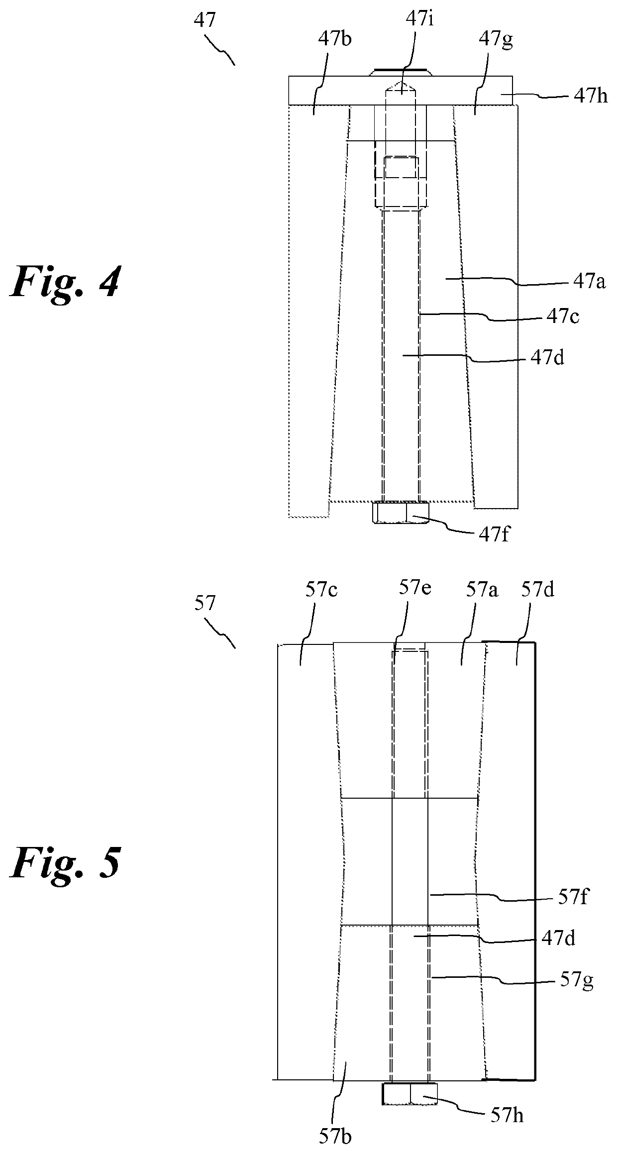 Train coupler arrangement with axial expansion module