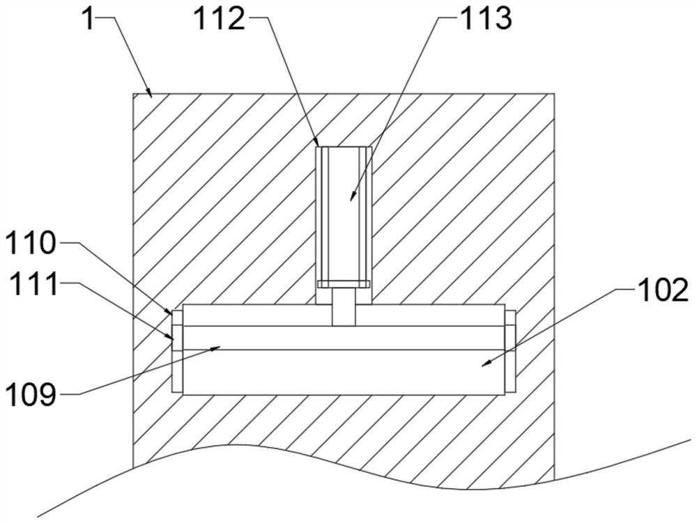 Plate shearing machine