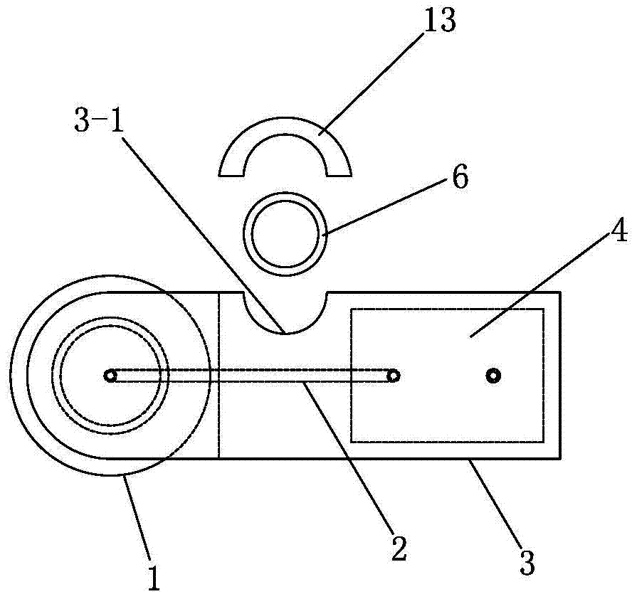 A live lubrication device for an isolating switch