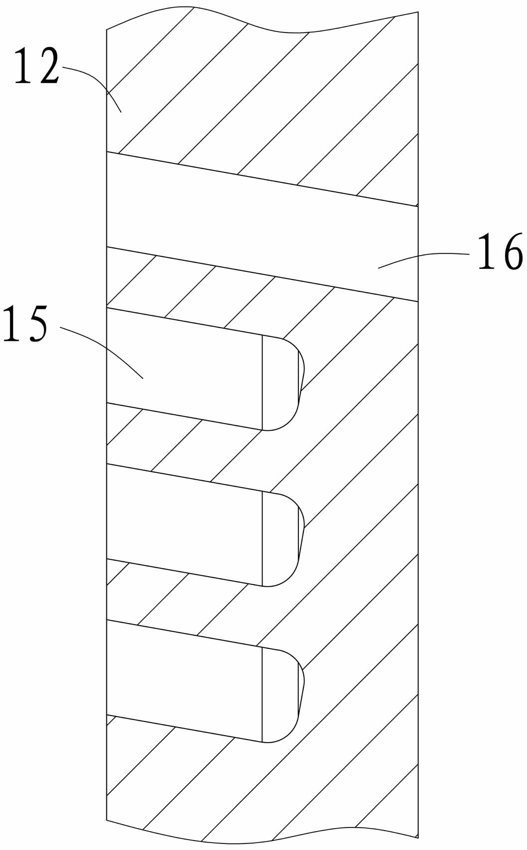 Water balance structure for machine tailstock