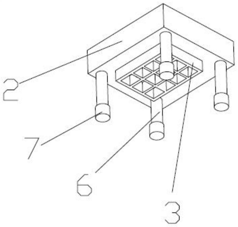 Cutting die for continuous production of protectors