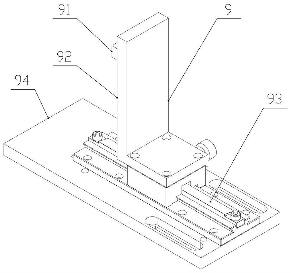 Automatic feeding and discharging magnetizing equipment for annular device