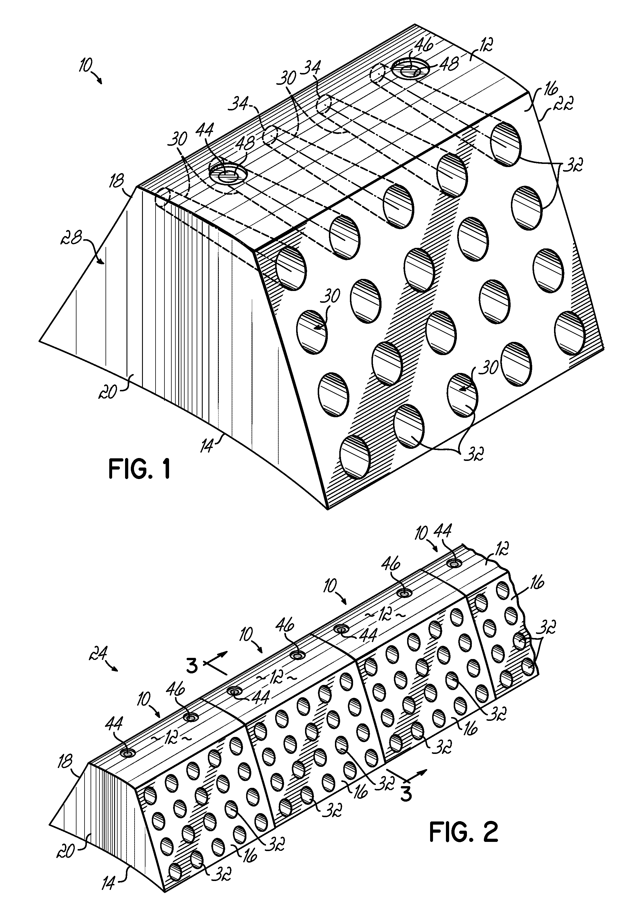 Shoreline erosion barrier and method