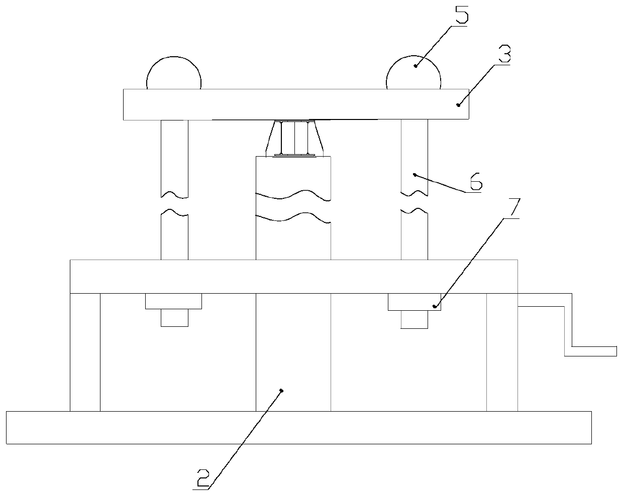 Main tower lower cross beam support pre-pressing device and pre-pressing method thereof