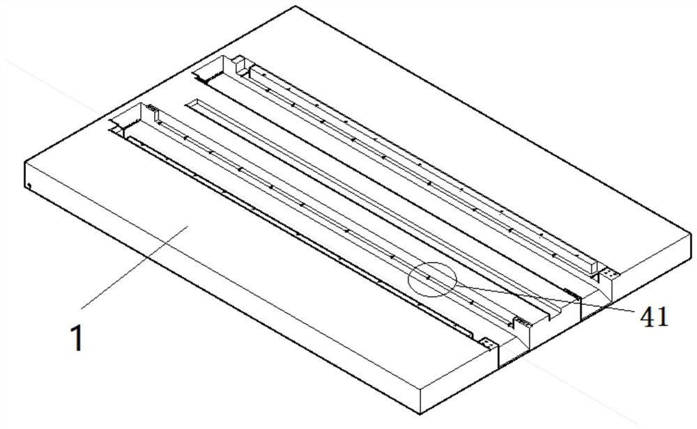 An automatic slag transporting and grinding device and grinding method