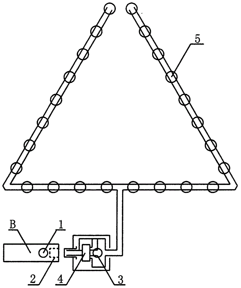 Intelligent warning triangle with automatically adjustable visibility