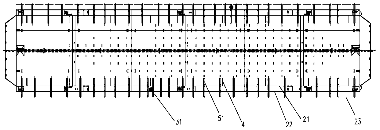 Dock wall overall sliding method of floating dock