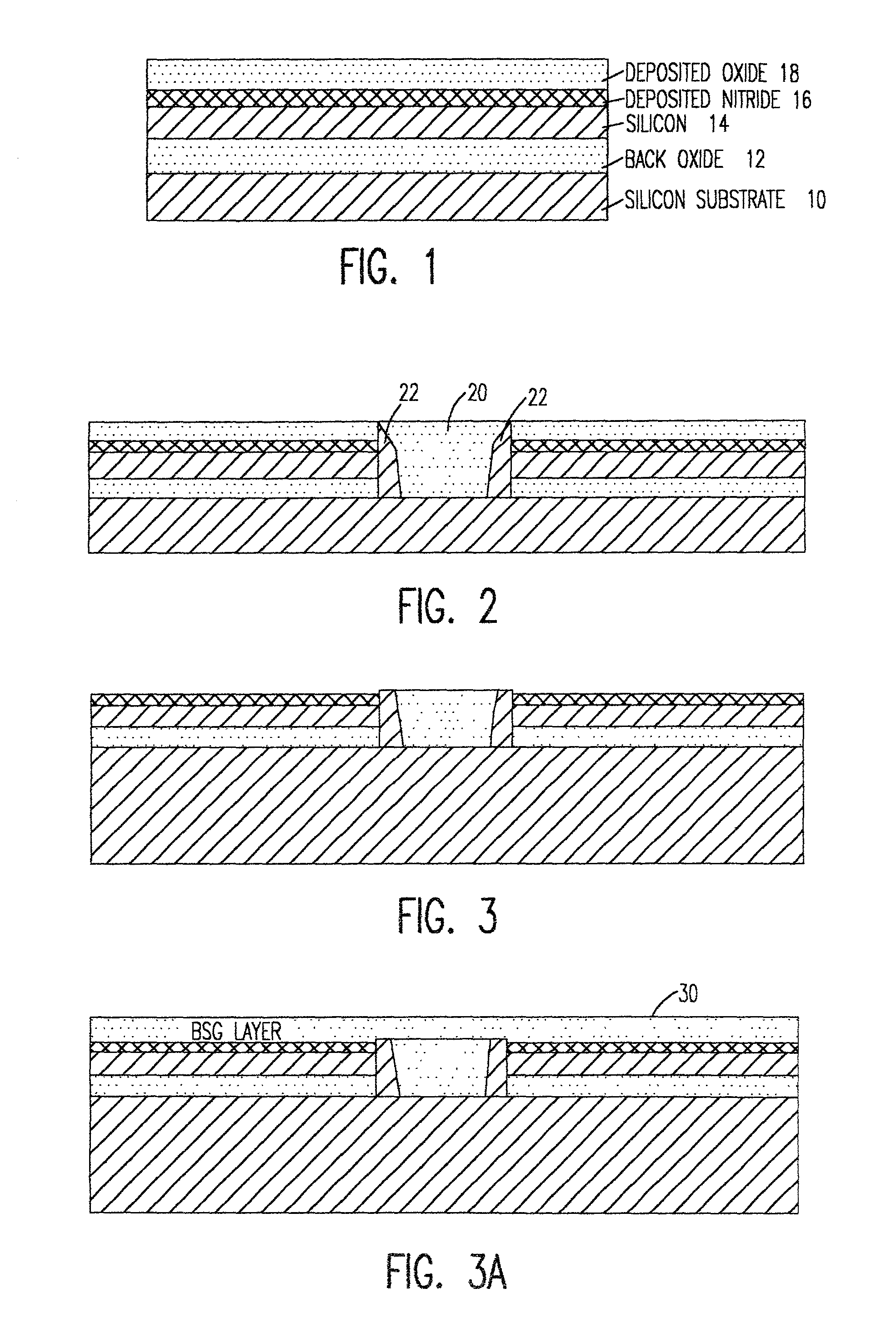 Structures and methods of anti-fuse formation in SOI