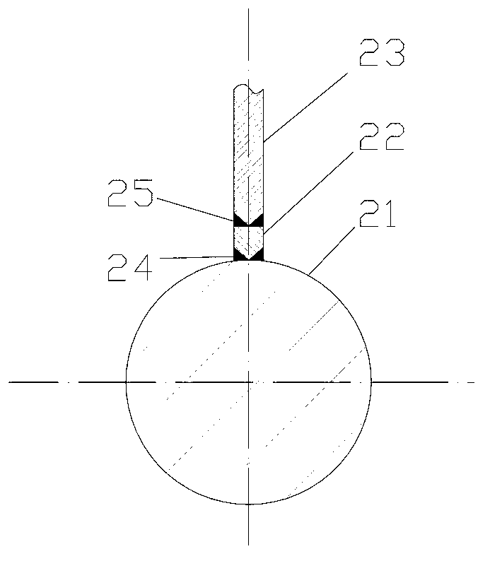 Method for welding medium-carbon quenched and tempered alloy steel and ordinary low-carbon steel