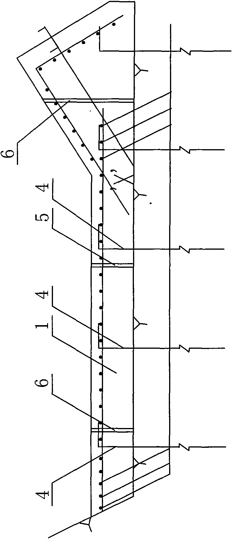 Face rockfill dam toe board structure constructed on completely weathered bed rock and construction method thereof