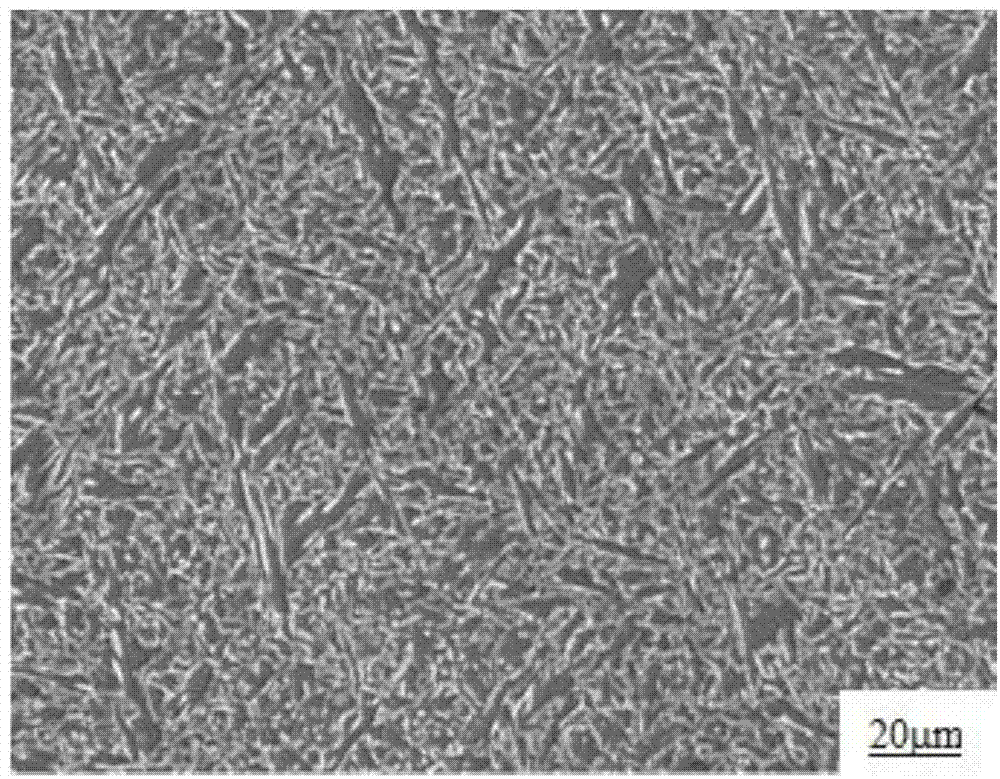 Flux-cored wire for welding X90 pipeline steel and preparing method thereof