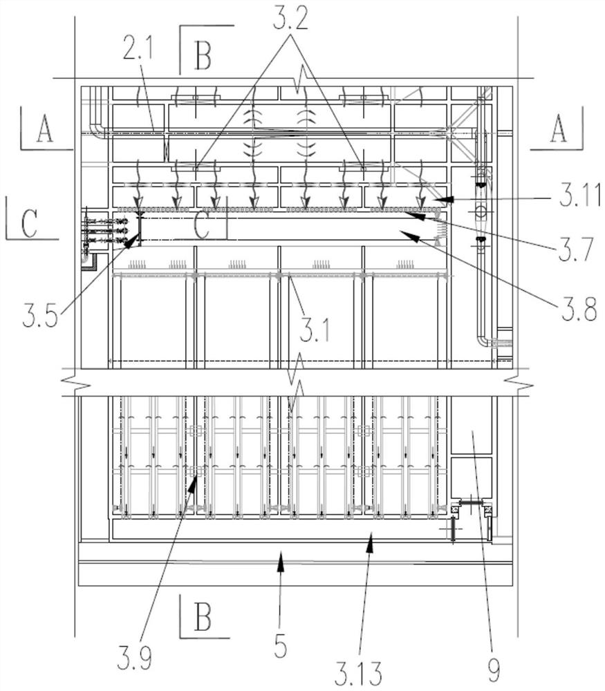 Sewage low-carbon biological treatment system self-adaptive to water quality change and method thereof