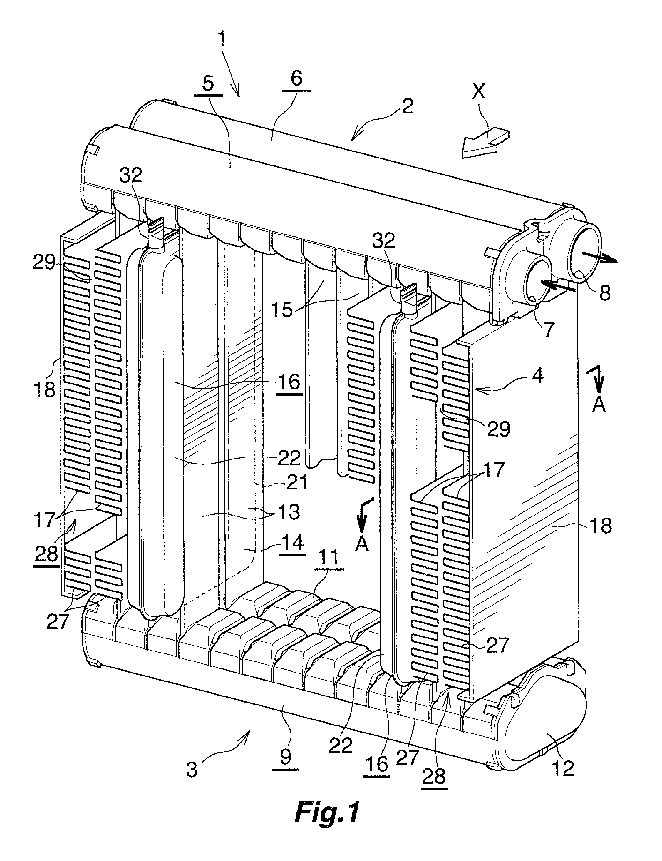 Heat exchanger with thermal storage function and method of manufacturing the same