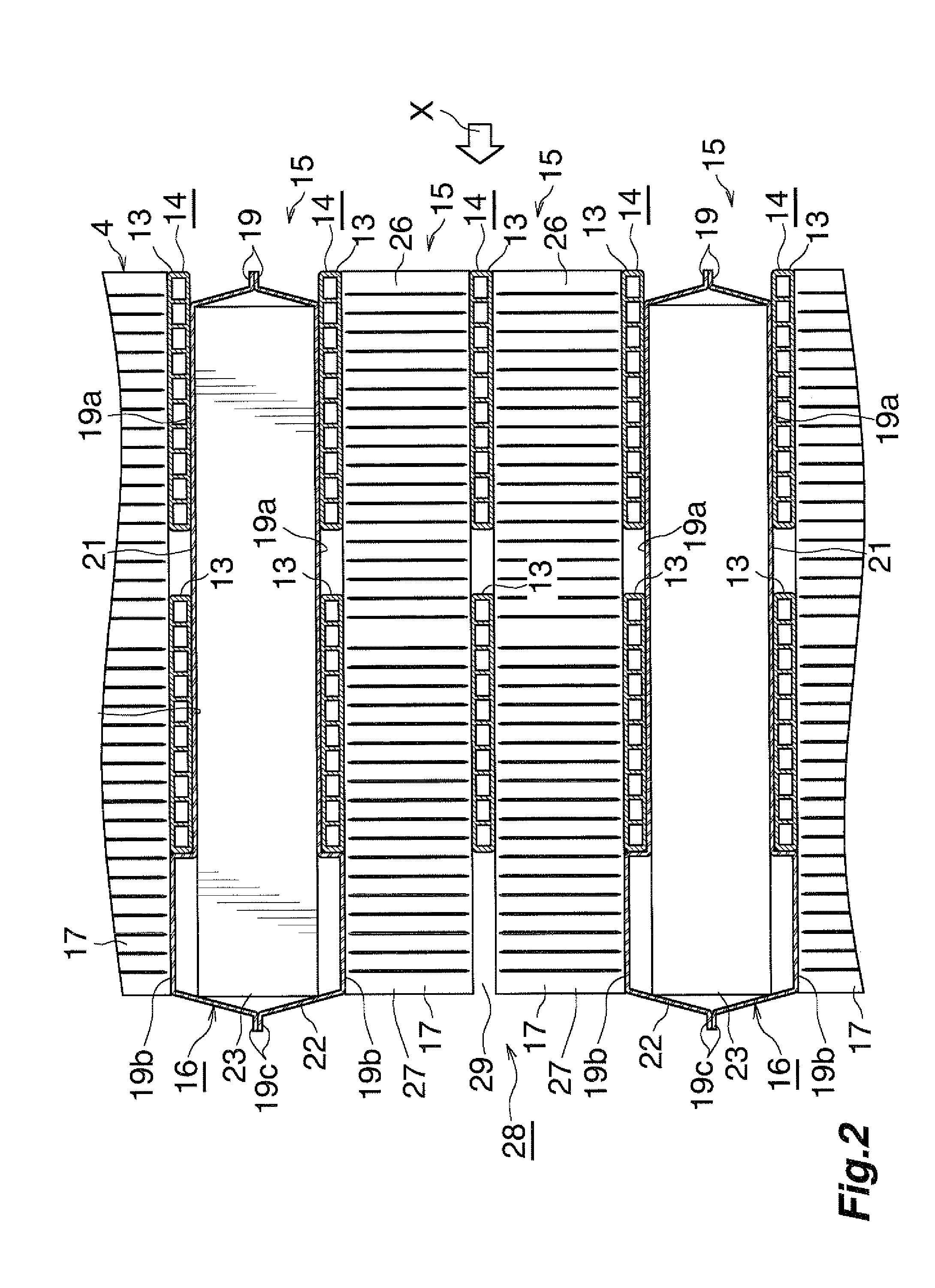 Heat exchanger with thermal storage function and method of manufacturing the same