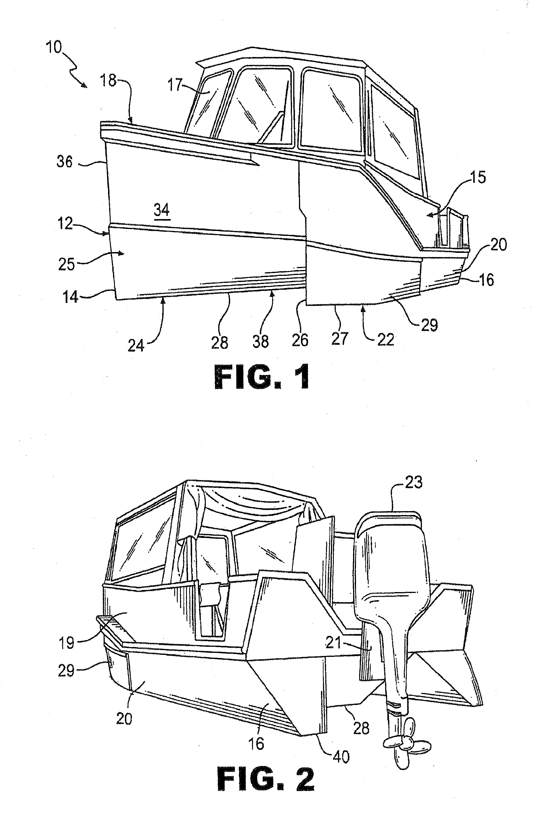 Watercraft with wave deflecting hull