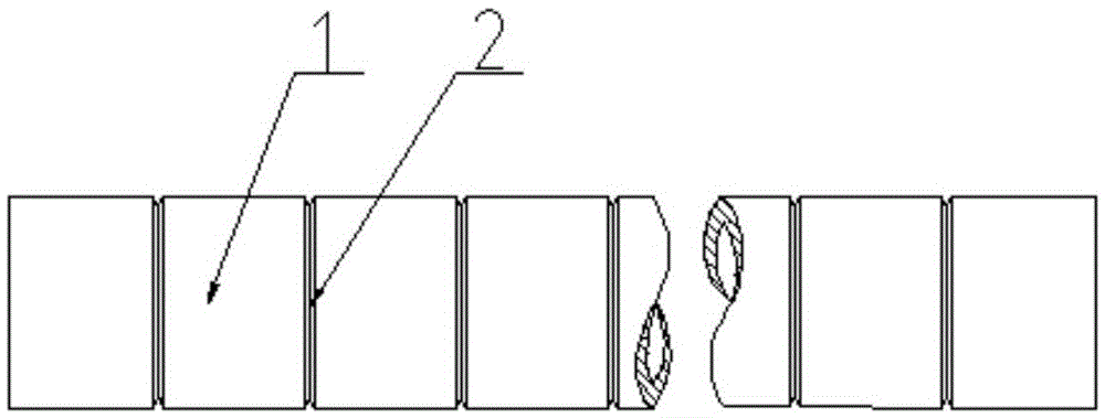 Explosive segmental detonation cracking method at the root of the surface annular groove during pipe blanking