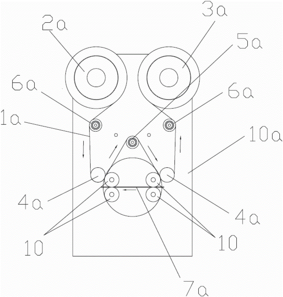 Intelligent card cleaning device capable of cleaning upper cleaning wheels and lower cleaning wheels