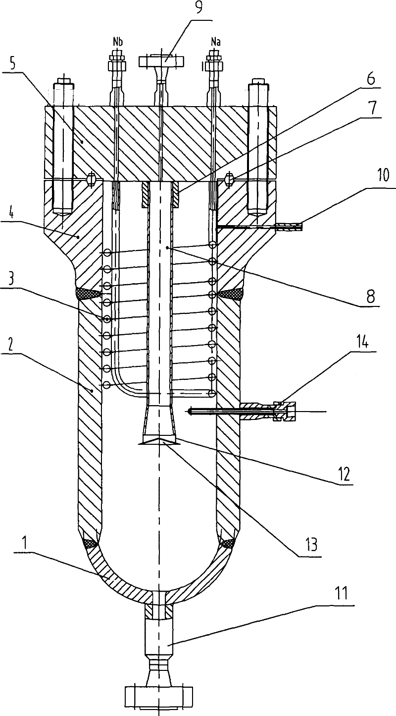 Desalting and deslagging device for supercritical water treatment of waste organic substances