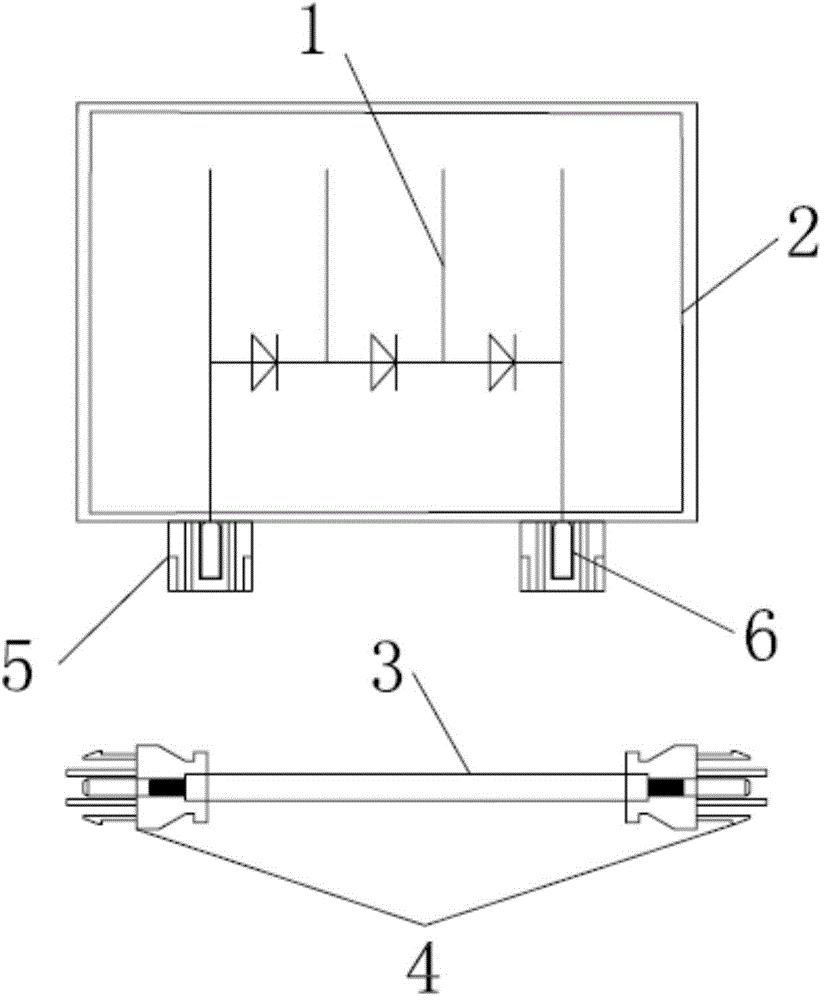 Plug-in outer-lead photovoltaic module junction box and solar photovoltaic module string