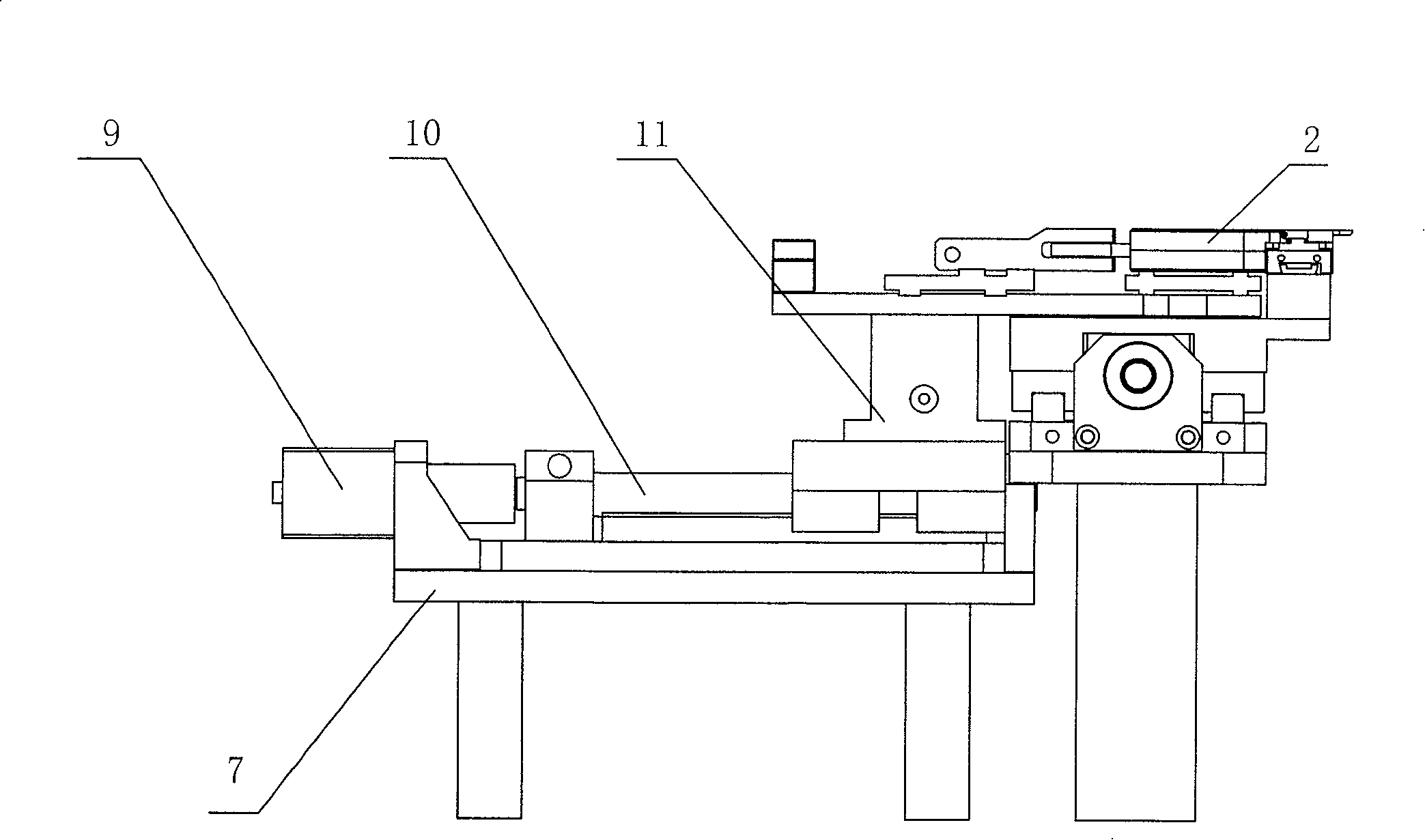 Resistance heating type melt-drawn machine for manufacturing optical fiber devices