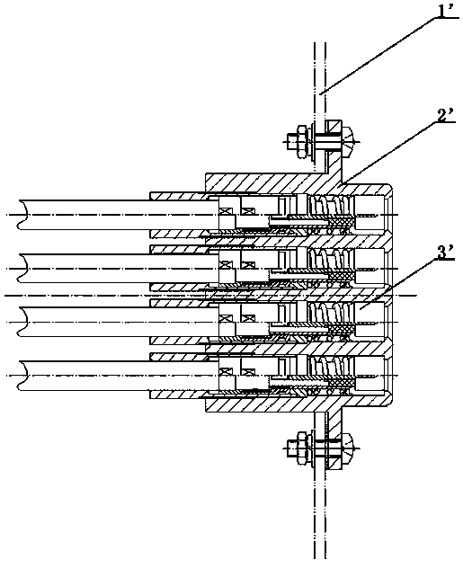 Self-pretightening motion-isolation-type shielding connector