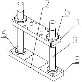 Discharging device for stamping die