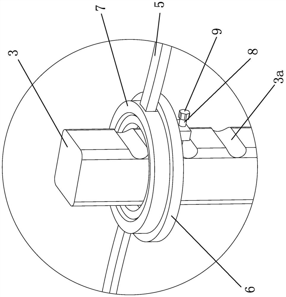 Movable side creel