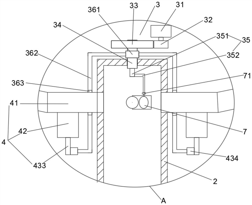 Latex collecting device for mountain rubber garden