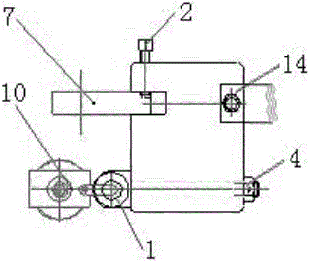 A live replacement method for insulators that can prevent traction ropes from slipping